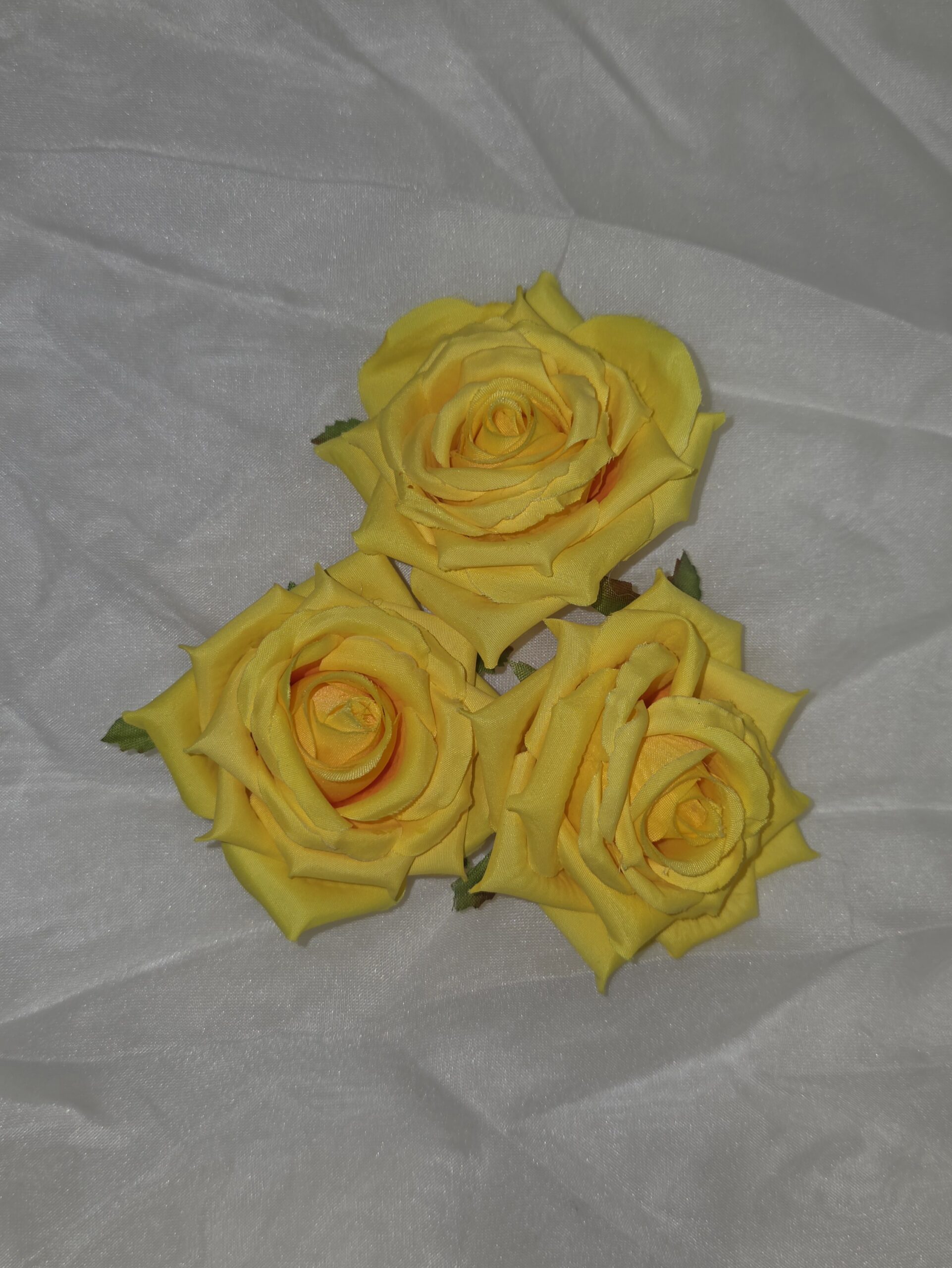 Umělá hlava růže žlutá – 8 cm Image 2