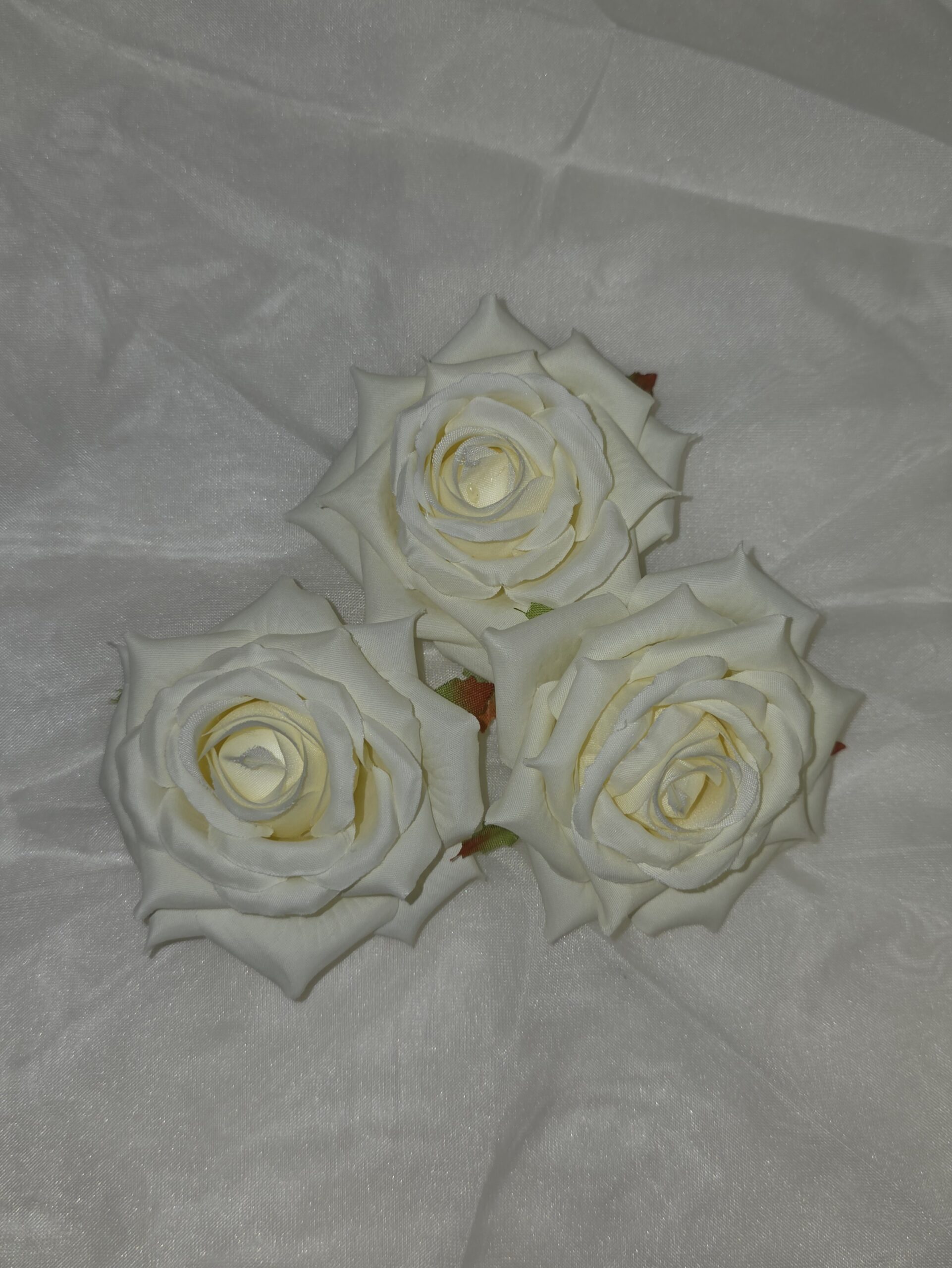 Luxusní textilní hlava růže krémová – 8 cm Image 3