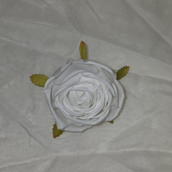 Luxusní textilní hlava růže bílá –  9 cm