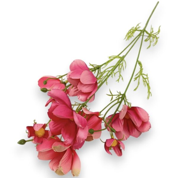 Kosmejka – umělá květina červená